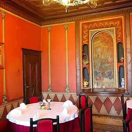 Alafrangite 3*