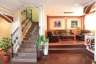 Hotel Alafrangite